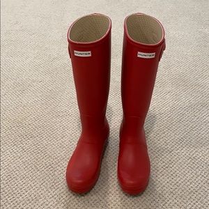 TALL RED HUNTER BOOTS
